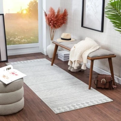 Abbildung von Surya Oslo Teppich Läufer Wohnzimmer, Esszimmer, Flur Moderne Boho Geometrisches Muster Weicher Skandinavisch Wohnzimmerteppich Grau, Beige 80x220cm Groß