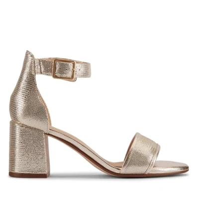 Abbildung von Clarks Damen Ezoria Mae Sandale, Champagne Int, 37 EU
