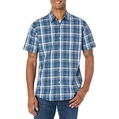 Abbildung von Amazon Essentials Herren Kurzärmeliges Hemd aus Popeline, Normale Passform, Marineblau Mittlere Karo, XXL