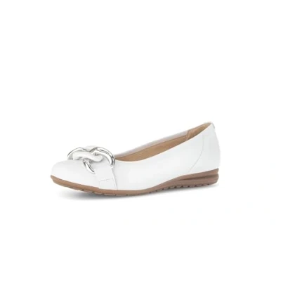 Abbildung von Gabor Ballerina »FLORENZ«, Hochzeitsschuh, Flache Schuhe, Slipper mit eleganter Zierkette