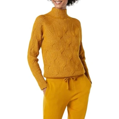Abbildung von Amazon Essentials Damen Soft Touch Pullover mit Trichterkragen und Zopfmuster, Tabakbraun, L