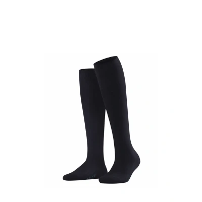 Abbildung von FALKE Damen Kniestrümpfe Family W KH nachhaltige biologische Baumwolle lang einfarbig 1 Paar, Blau (Dark Navy 6379) neu umweltfreundlich, 35 38