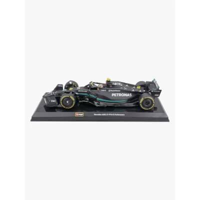 Abbildung von Bburago 1:24 F1 Mercedes AMG W14 E mit Helm, Hardcase #44 Hamilton