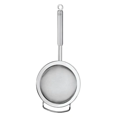 Abbildung von RÖSLE Küchensieb feinmaschig, Hochwertiges Sieb zum Abgießen, Feinpassieren und Blanchieren, Edelstahl 18/10, spülmaschinengeeignet, 12 cm