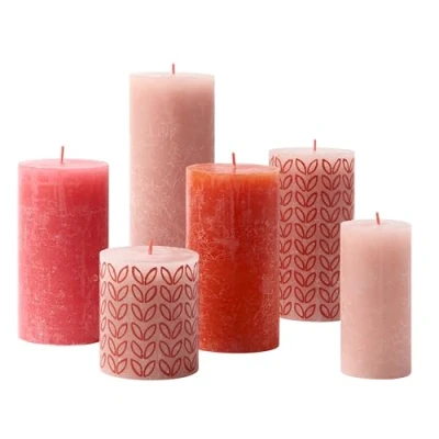 Abbildung von Bolsius Rustik Stumpenkerzen Geschenkset mit 6 Stück Poppy Sunset Dekorative Haushaltskerzen Lange Brenndauer Unparfümierte Enthält natürliches Pflanzenwachs Ohne Palmöl