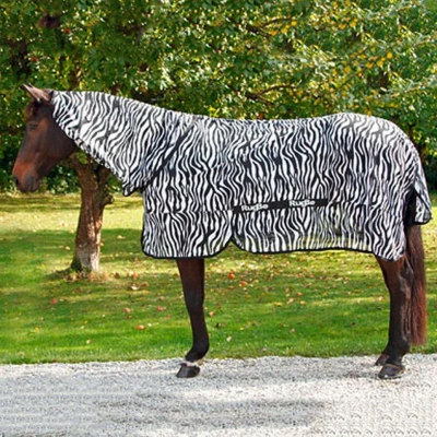 Abbildung von RugBe By Covalliero Fliegendecke mit Halsteil Zebra 165/215
