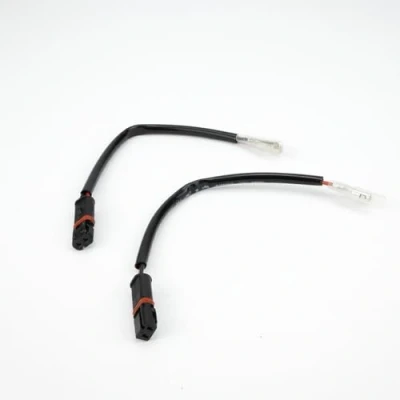 Abbildung von Aharon Motorrad 12V Verlaengerungskabel Adapter für LED Blinker Kompatibel mit Motorrädern von BMW Adapterkabel Kabeladapterstecker Wasserdicht, Μotorradzubehör