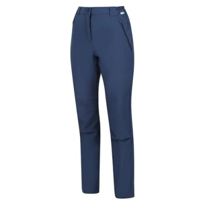 Abbildung von Regatta Questra V Wanderhose für Damen mit Isoflex Stretchmaterial, perfekt zum Wandern, Spazierengehen und Outdoor Aktivitäten