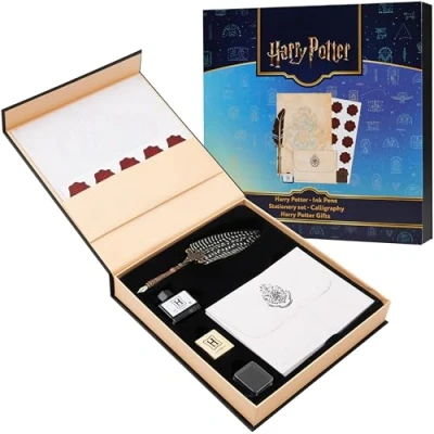 Abbildung von Harry Potter Briefpapier mit Umschlag, Set und Kalligraphie Set, Schreibfeder Tintenfass Hogwarts Stempel