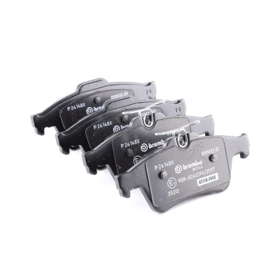 Abbildung von BREMBO P 24 148X Bremsbelagsatz exkl. Verschleißwarnkontakt ohne Zubehör FORD: KUGA 2, Grand C Max, FOCUS 3, VOLVO: V50, V40 Hatchback, S40 II