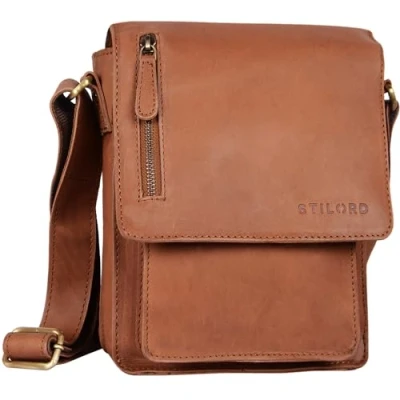 Abbildung von STILORD Herren Umhängetasche braun Kleine Vintage Schultertasche 8,4 Zoll Messenger Bag Tablettasche aus echtem Büffel Leder &#039;Finn&#039;