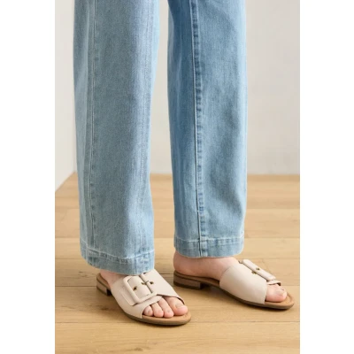 Abbildung von Gabor Comfort Hausschuh, Damen, Größe: 40.5, Creme Schuhe