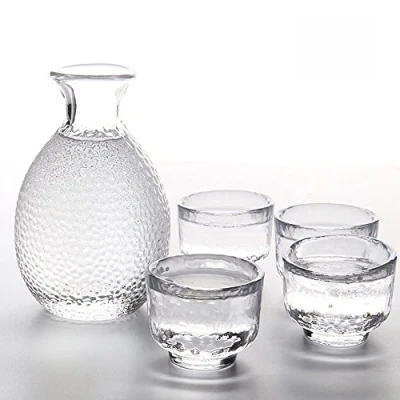 Abbildung von TAMUME Glas Sake Einstellen von 5 Stück, 300ml Flasche und 4 Tassen (Je 40ml), Weinglas Set für Warm/Kalt Service, Japanisch