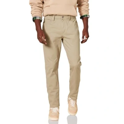 Abbildung von Amazon Essentials Herren 5 Pocket Stretch Twillhose, Sportlich Geschnitten (erhältlich in Big &amp; Tall), Khakibraun, 36W / 29L
