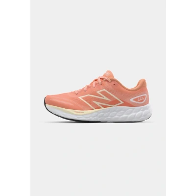 Abbildung von New Balance Fresh FOAM 680 V8 Laufschuh Straße, Damen, Größe: 38, Peach nectar Schuhe