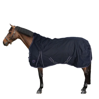 Abbildung von HKM Winterdecke Starter 600D Highneck mit Polarfleece Dunkelblau 155/205