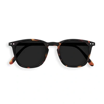 Abbildung von IZIPIZI Unisex Shape #E Sonnenbrille, Tortoise Soft Grey Lenses, one Size