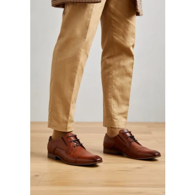 Abbildung von bugatti Schnürer, Herren, Größe: 40, Cognac Schuhe