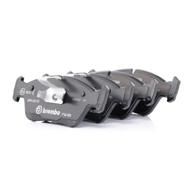 Abbildung von BREMBO P 06 024 Bremsbelagsatz für Verschleißwarnanzeiger vorbereitet mit Kolbenclip ohne Zubehör BMW: 3 Coupe, Touring, Compact kfzteile, mister