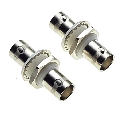 Abbildung von BNC Buchse zu Panel Mount Adapter 50 Ohm, weiße isolierende Buchsen, Bulkhead Connector, Koax Koppler Koaxialkabel für CCTV Sicherheitskamera mit Mutter 2 Stück