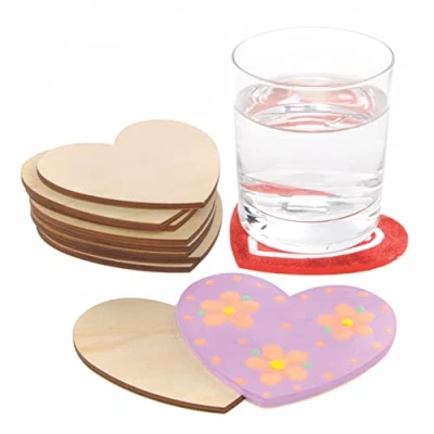 Abbildung von Baker Ross AX685 Herz Untersetzer 10 Stück, Teepausen für Kinder, ideal Kunst und Handwerk Valentinstag oder Muttertagsaktivitäten