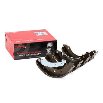 Abbildung von BREMBO S 68 523 Bremsbacken 203 37 mit Handbremshebel RENAULT: Clio 4, Kangoo II Express, DACIA: Sandero 2, Logan I Saloon, kfzteile, mister
