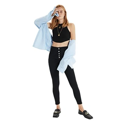 Abbildung von Trendyol, hohe Taille Jeging Jeans von der schwarzen Front, Schwarz, 36