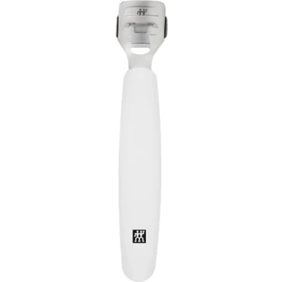 Abbildung von ZWILLING Hornhauthobel (Scharfer Klinge für Hornhautentfernung, Ergonomischer Griff, Inkl. 10 doppelseitiger Ersatzklingen), Premium, Weiß, 140 mm