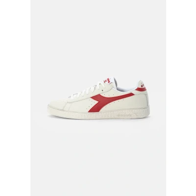 Abbildung von Diadora GAME Waxed Unisex Sneaker low, Größe: 40, White/red pepper Leder