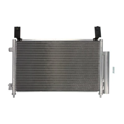 Abbildung von THERMOTEC KTT110449 Klimakondensator mit Trockner Aluminium 480 R 134a