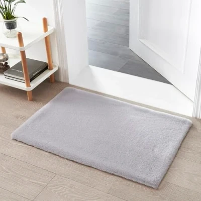 Abbildung von Teppich Wölkchen Fellteppich Kunstfell Waschbar, Hasenfell Imitat, Kaninchenfell, Kurzfell Flauschiger Wohnzimmer, Bettvorleger Schlafzimmer, Fell Grau 60x90cm