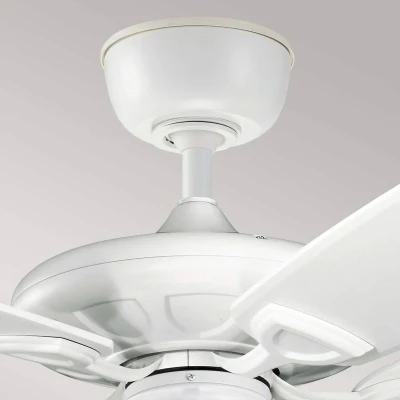 Abbildung von Kichler KLF Kevlar 60 WHT Deckenventilator Ø152cm Aluminium mattweiss IP44 für den Innen und Aussenbereich mit Zugkette