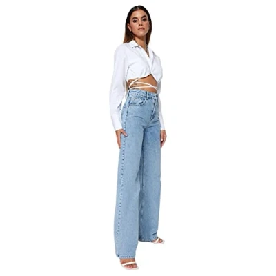 Abbildung von TRENDYOL Women&#039;s Black High Waist Wide Leg TWOSS23JE00068 Jeans, 38