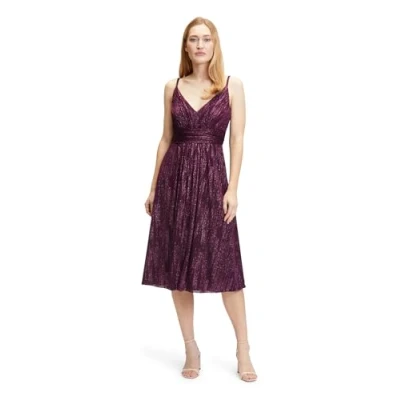 Abbildung von Vera Mont Damen Abendkleid im Glitzer Look 36, Shiny Aubergine