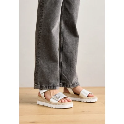 Abbildung von Gabor Comfort Plateausandalette, Damen, Größe: 37.5, Silber Schuhe