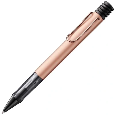 Abbildung von LAMY Lx Kugelschreiber 276 Kuli aus Aluminium in der Farbe Rosegold mit transparentem Griffstück und veredeltem Met...