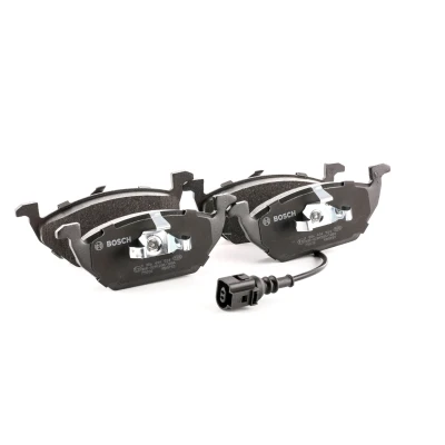 Abbildung von BOSCH 0 986 494 524 Bremsbelagsatz Low Metallic mit integriertem Verschleißsensor Kolbenclip VOLKSWAGEN: Caddy 3, GOLF 5, 6