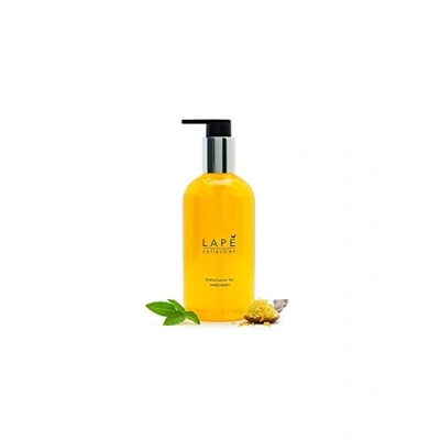 Abbildung von Diversey 100928146 LAPĒ Collection Oriental Lemon Tea Handseife mit edles Design, orientalischer Duft, 0,3 L