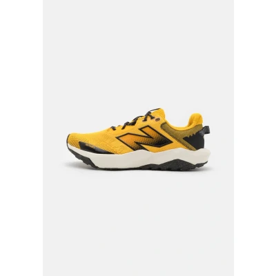 Abbildung von New Balance Dynasoft Nitrel V6 Laufschuh Trail, Herren, Größe: 40.5, Marmalade Schuhe