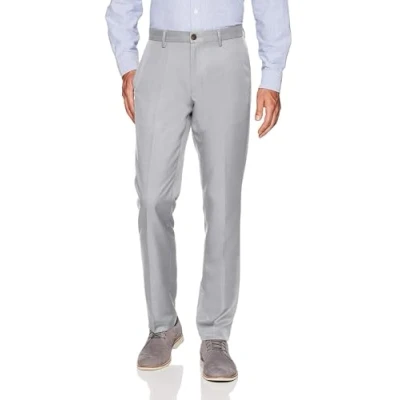 Abbildung von Amazon Essentials Herren Schmal geschnittene Kleiderhose mit Flacher Vorderseite, Hellgrau, 32W / 34L
