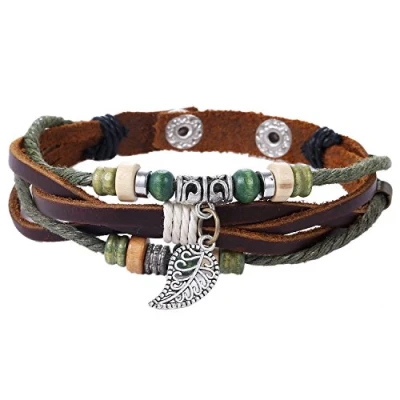 Abbildung von Morella Damen Lederarmband braun Holzperlen Kordel und Blatt Charm Anhänger