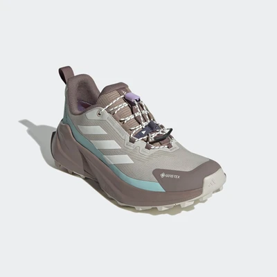 Abbildung von Adidas Terrex Trailmaker 2 GORE TEX Laufschuh Trail, Damen, Größe: 43 1/3, Alumina/off white/semi flash aqua Schuhe