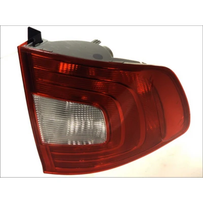Abbildung von MAGNETI MARELLI 714021481701 Rückleuchte links W5W, W16W, P21W ohne Lampenträger SKODA: Superb II Hatchback