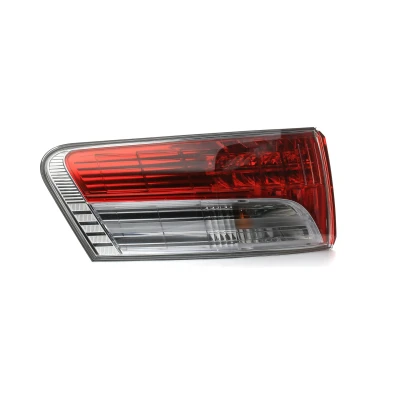 Abbildung von VALEO 043962 Rückleuchte ORIGINAL Teil links äusserer ohne Glühlampen mit Lampenträger TOYOTA: Avensis III Estate kfzteile, mister auto, atp