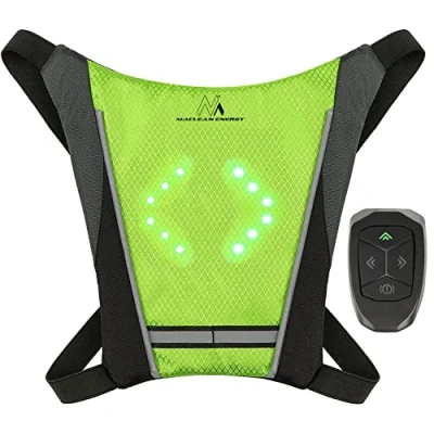 Abbildung von Maclean MCE420 Sicherheitswarnweste mit LED Blinker Rucksack Einstellbaren Richtungsanzeigern Fernbedienung Laufen Radfahren USB Wiederaufladbar Fahrradweste Universale Größe