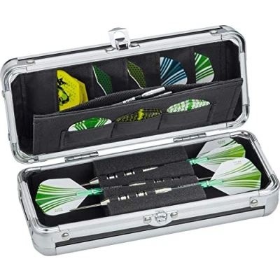 Abbildung von Casemaster by GLD Products Sole Aluminium Darttasche mit schlankem Profil, für 3 Dartpfeile Stahlspitze und weicher Spitze, integrierten Taschen weiteres Zubehör, Schwarz