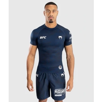 Abbildung von Venum UFC Fusion Fight Week Performance Rashguard für Herren, kurzärmelig