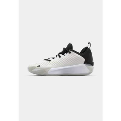Abbildung von adidas Performance Initiation Basketballschuh, Herren, Größe: 40 2/3, Footwear white/core black Kunststoff/textil