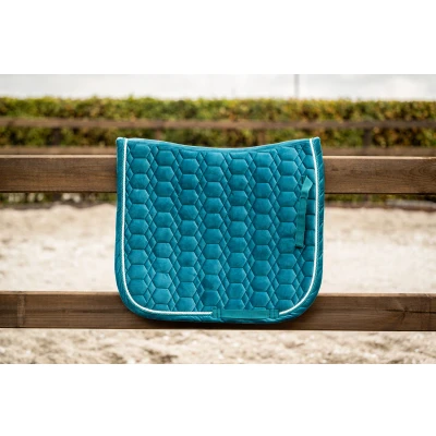 Abbildung von HB Showtime Schabracke Velvet Dressur Smaragd Green Warmblut