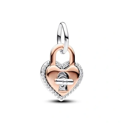 Abbildung von PANDORA Moments Bicolor Drehbares Herz Schloss Doppelter Charm Anhänger aus Sterling Silber mit 14 Karat rosévergoldeter Metalllegierung, Zirkonia, Kompatibel Armbänder, 783079C01